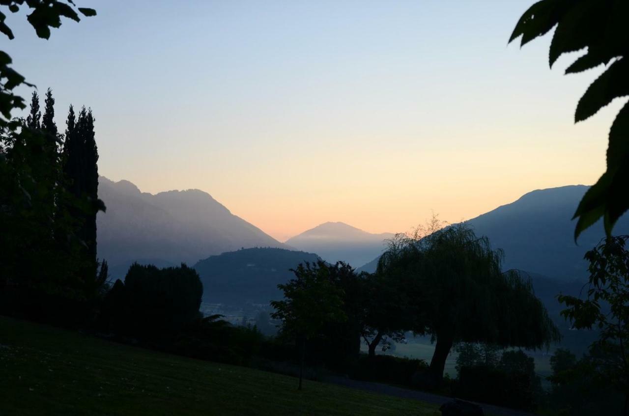 Le Chalet Des Pyrenees St Savin Saint-Savin  외부 사진